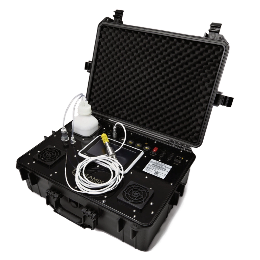 VCS-100-CR Mobile Master Unit
